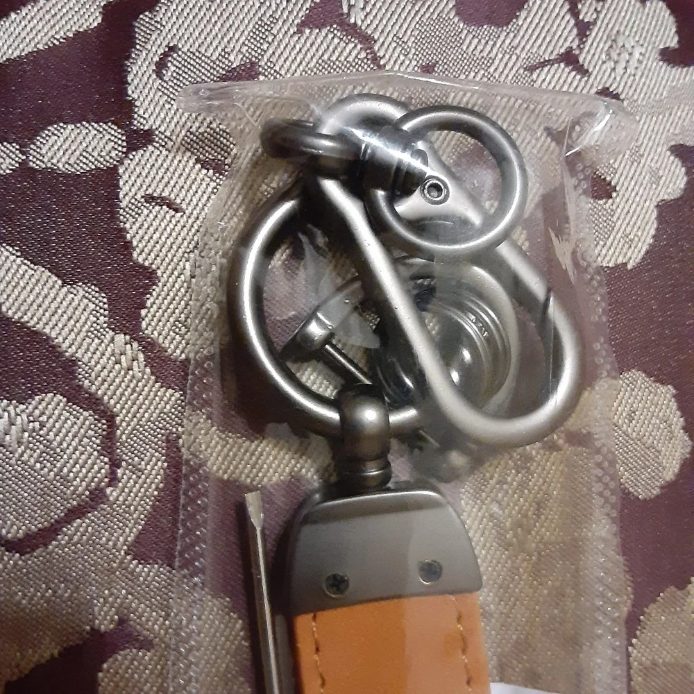 KYOBONNIE Leather Keychain Strap
